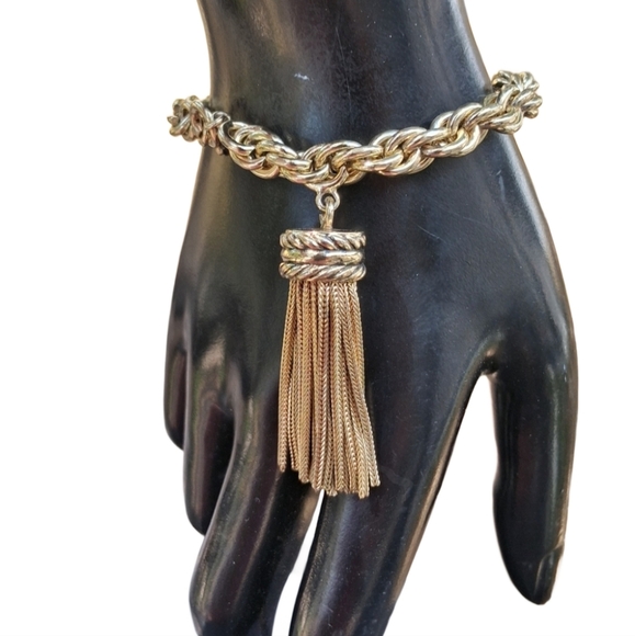Vintage Chunky Gold Rope Chain Tassel Charm Bracelet - Picture 1 of 6